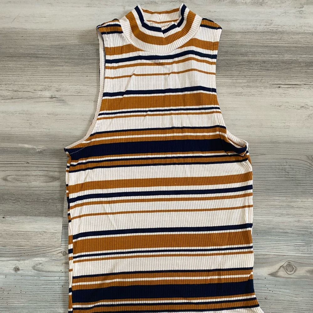 Camel/Navy/Cream striped tank top. Size s.